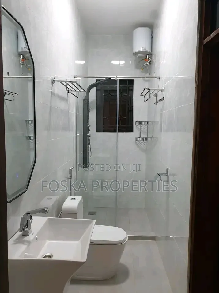 4bdrm Bungalow in Lukuli, Central Division for rent