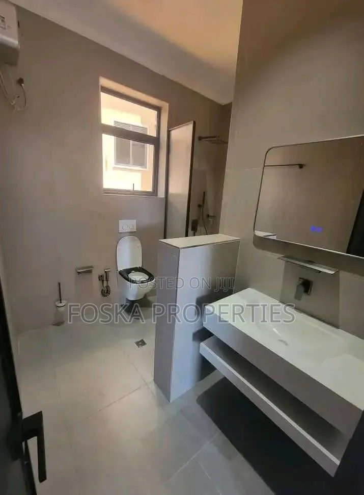 3bdrm Apartment in Muyenga, Central Division for rent