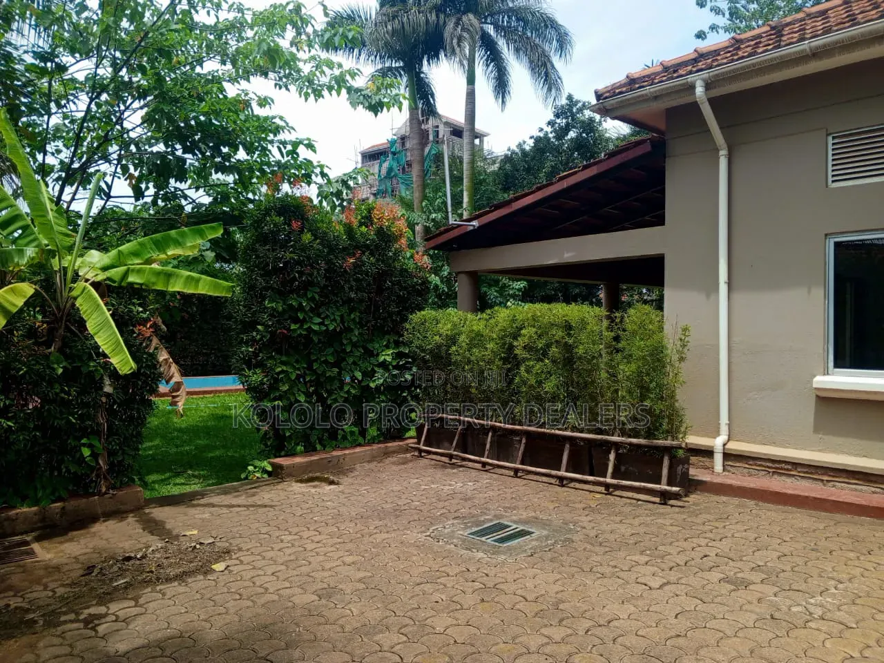 5bdrm Mansion in Naguru, Central Division for sale