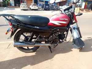Hero Hunter 125 2022 Red