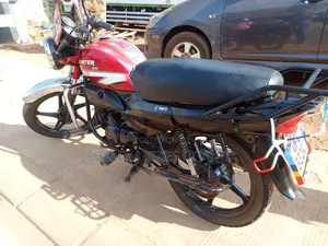 Hero Hunter 125 2022 Red