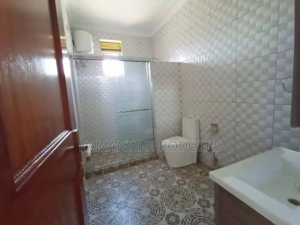 3bdrm Shared Apartment in Silver, Kira for rent