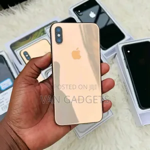 Apple iPhone XS 64 GB Rose Gold