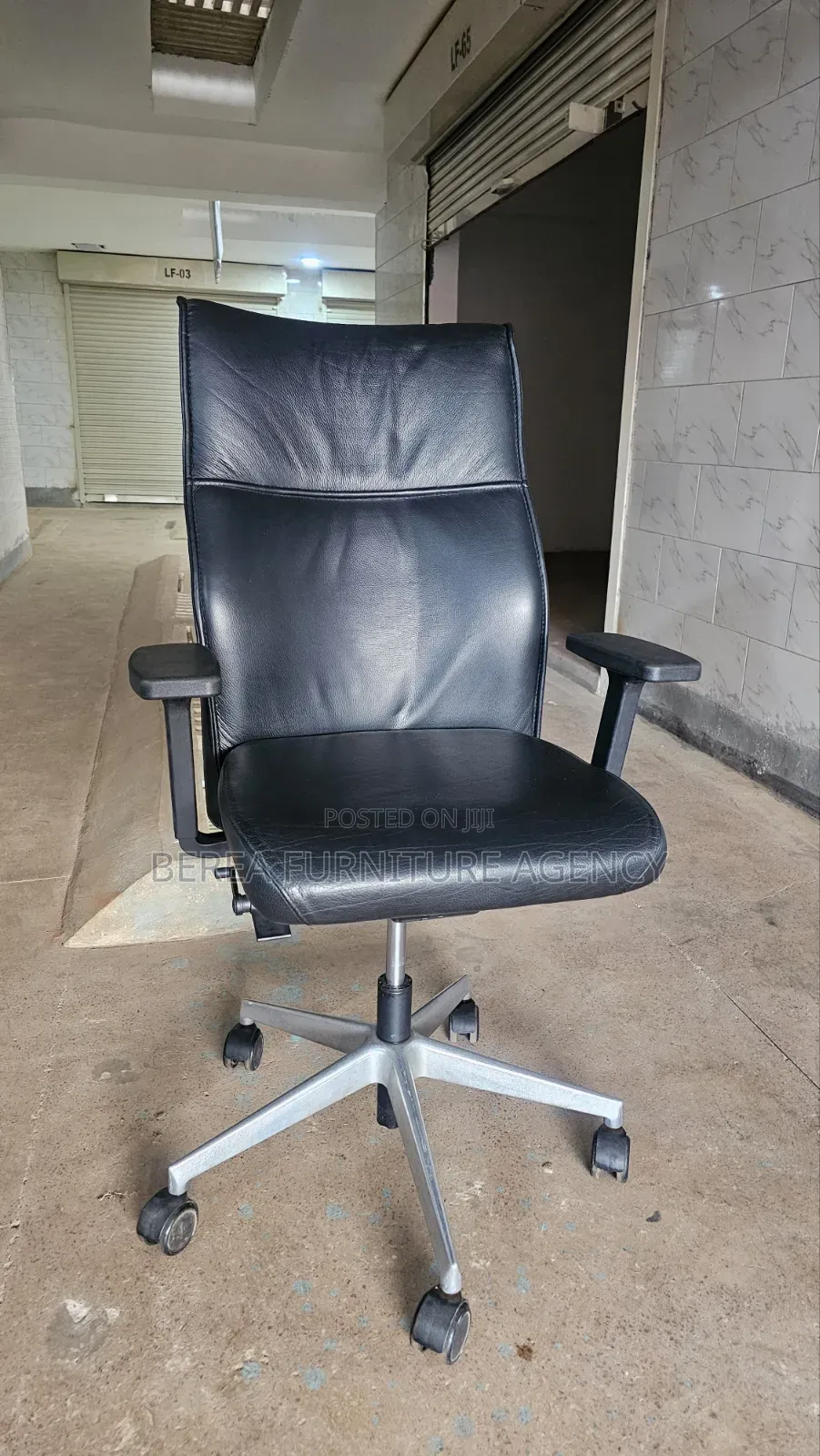 Pure Adjustable Recliner Executive Office Chair