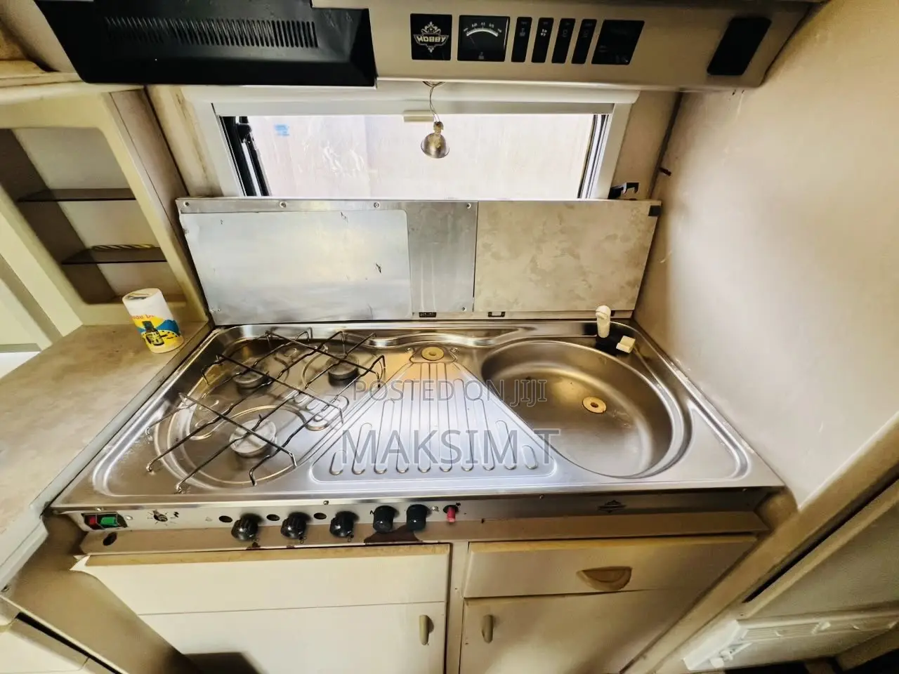 Caravan (Travel Trailer) HOBBY