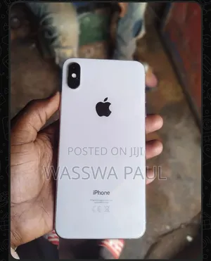 Apple iPhone XS Max 64 GB White
