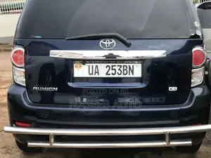 Toyota Corolla Rumion 2012 Blue