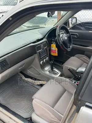 Subaru Forester 2006 Silver