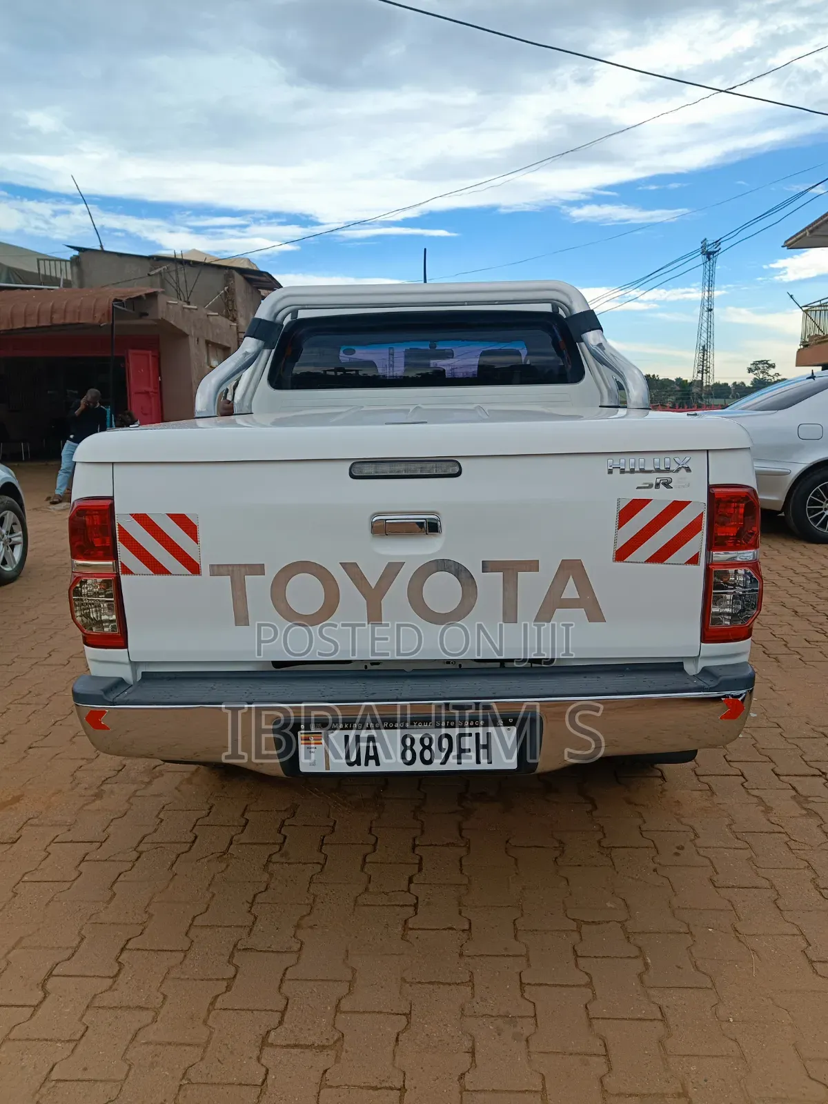 Toyota Hilux 2010 White