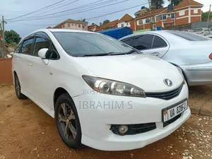 Toyota Wish 2012 White