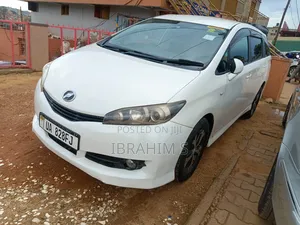 Toyota Wish 2012 White