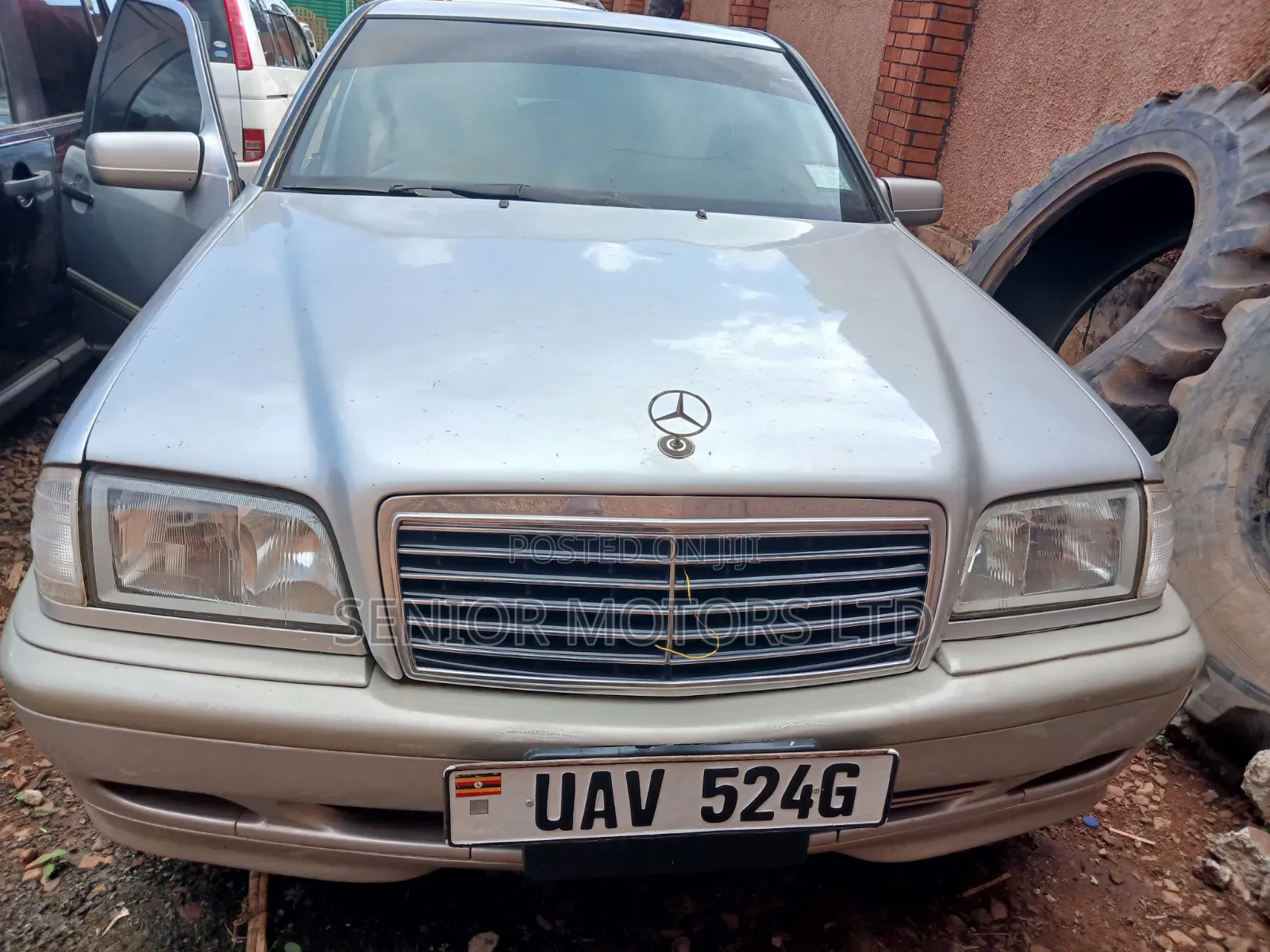 Mercedes-Benz C200 2000 Silver