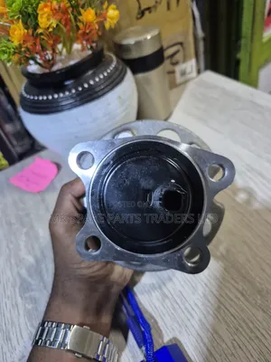 Fielder Hub Bearings (Rear)