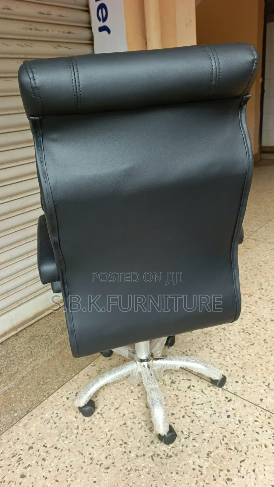 Long Back Executive Chair