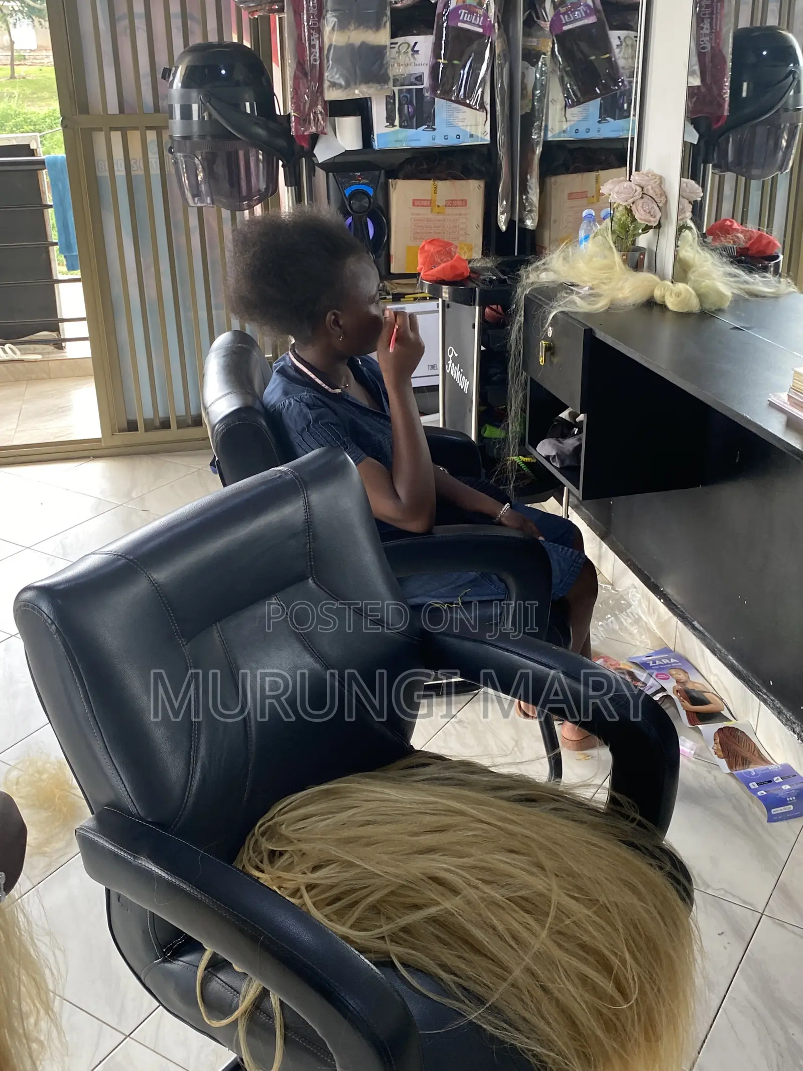 Salon/Salon Items