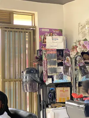 Salon/Salon Items