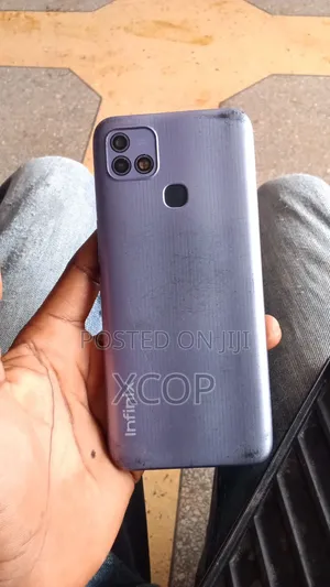 Infinix Hot 10i 64 GB Purple