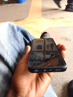 Infinix Hot 10i 64 GB Purple