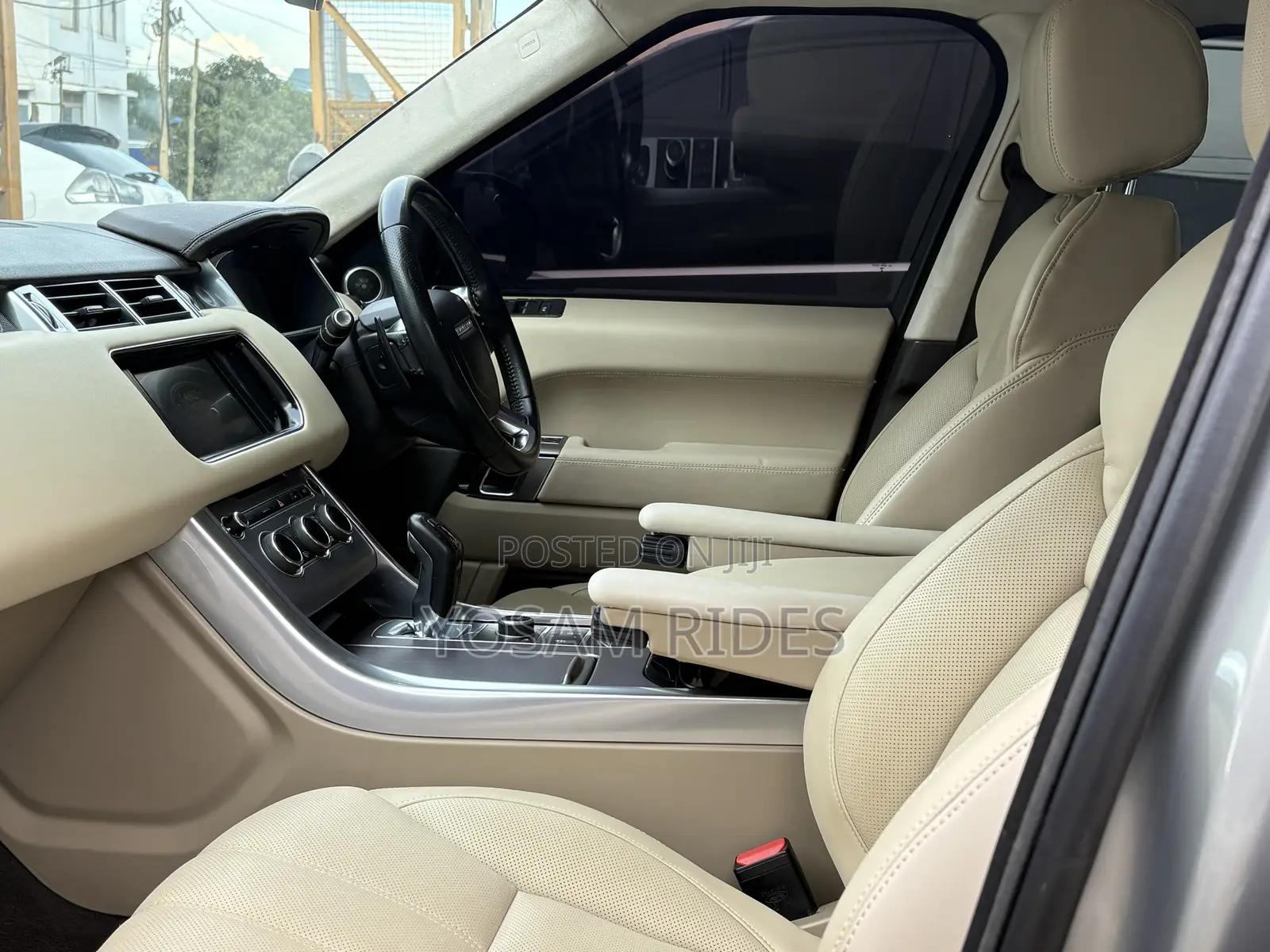 Land Rover Range Rover Sport HSE 4x4 (3.0L 6cyl 8A) 2016 Gold