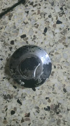 Suzuki Sierra Fuel Tank Cover
