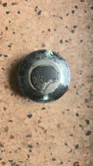Suzuki Sierra Fuel Tank Cover