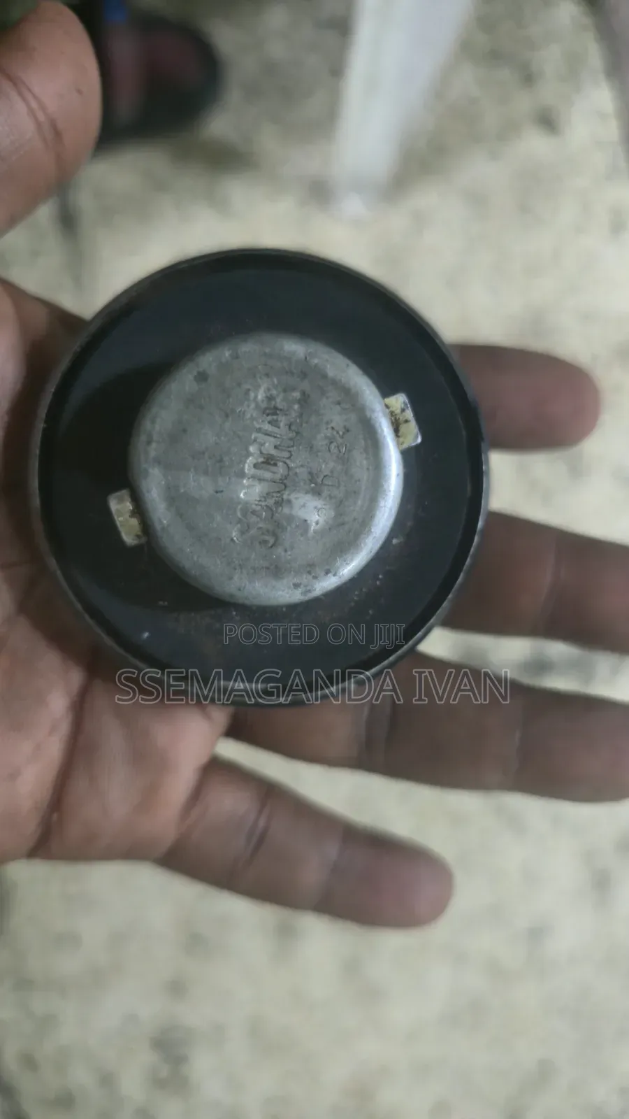 Suzuki Sierra Fuel Tank Cover