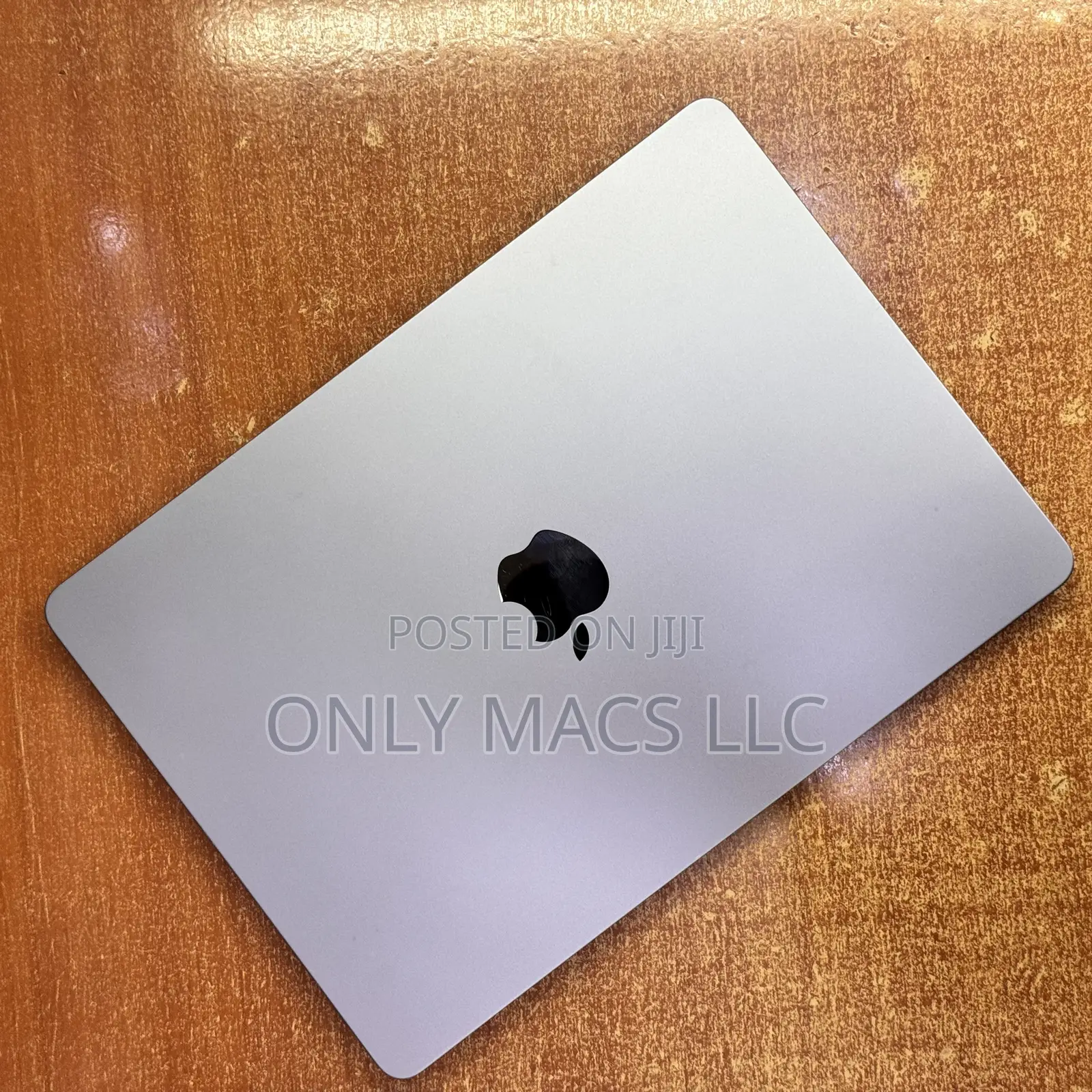 Laptop Apple MacBook Air 2022 M2 16GB Apple M2 SSD 1T