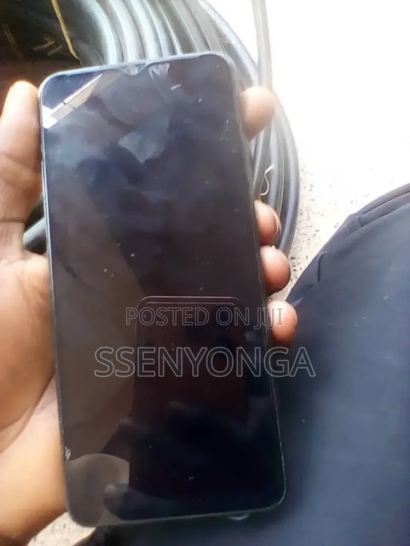 Tecno Spark 10 5G 128 GB Black