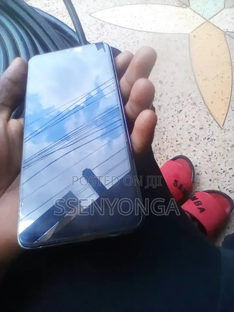 Tecno Spark 10 5G 128 GB Black
