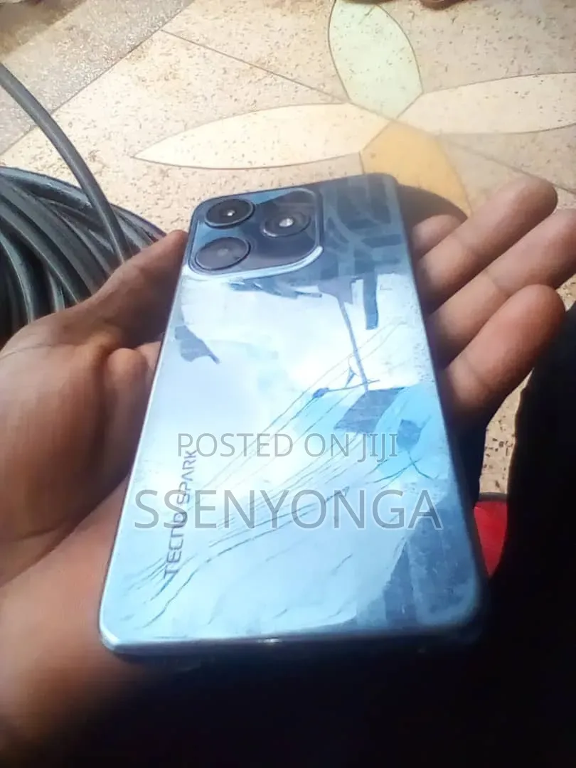 Tecno Spark 10 5G 128 GB Black