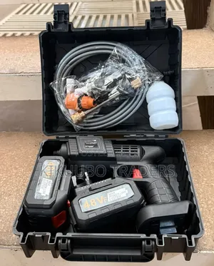 Portable, Cordless High-Pressure Water Spray Gun Kit