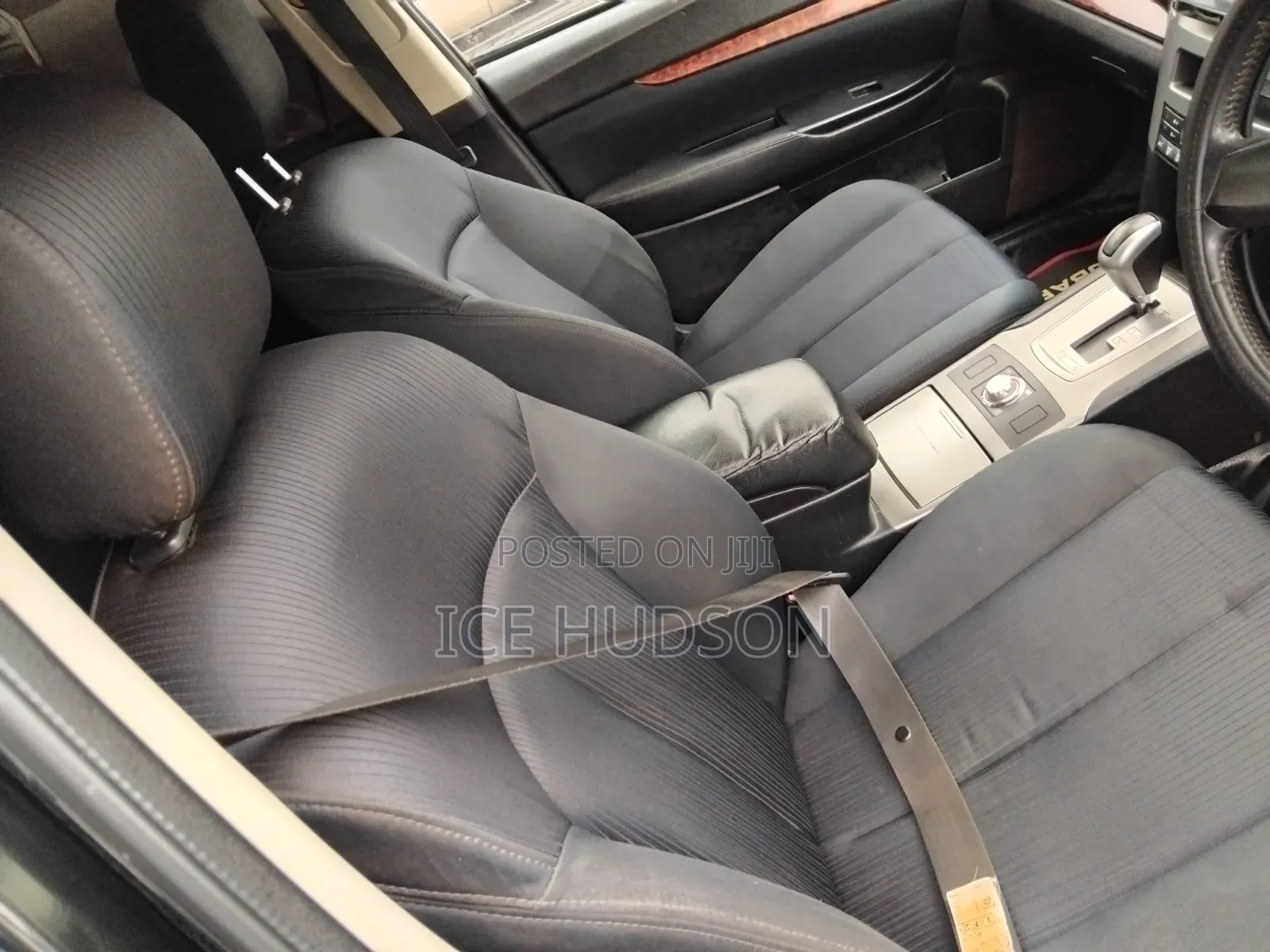 Subaru Legacy 2011 Black