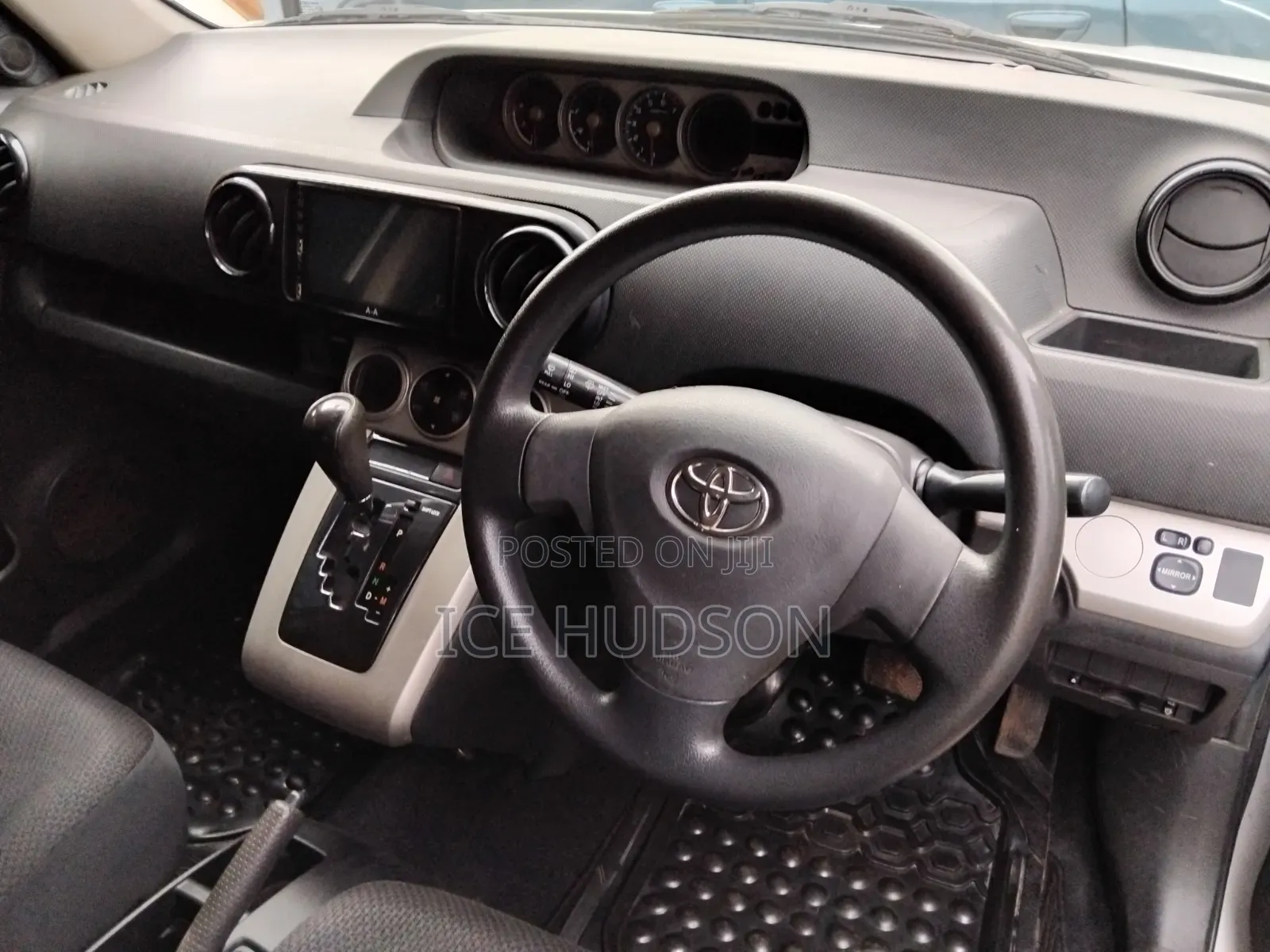 Toyota Harrier 2005 Silver