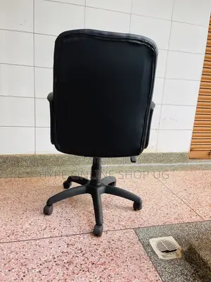 Imported Used Strong Leather Salon Styling Adjustable Chair