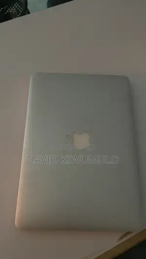 Laptop Apple MacBook Pro 2015 8GB Intel Core i5 SSD 160GB