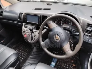 Toyota Wish 2007
