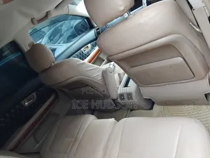 Toyota Harrier 2006 White