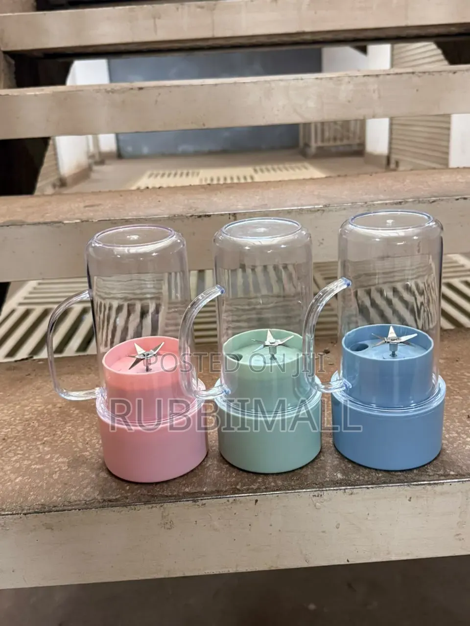 Portable USB-rechargeable Mini Juicer Blender Mugs