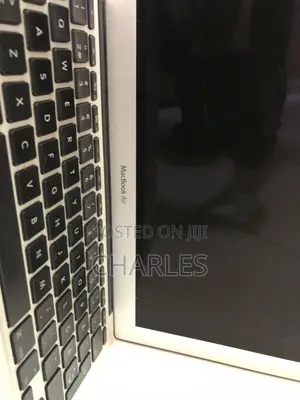 Laptop Apple MacBook Air 4GB Intel Core i5 HDD 128GB