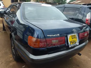 Toyota Corona Premio 2001 Blue