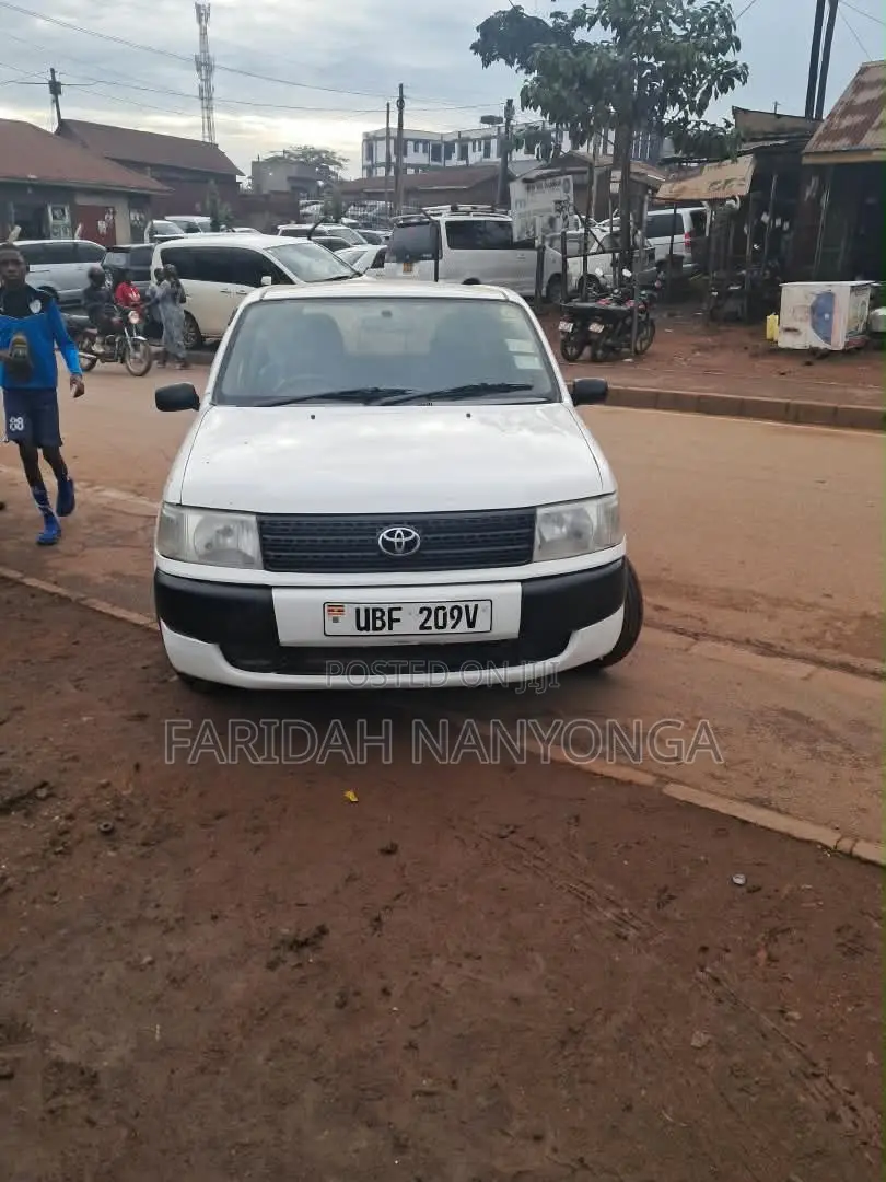 Toyota Probox 1.5 CNG 2WD 2007 White