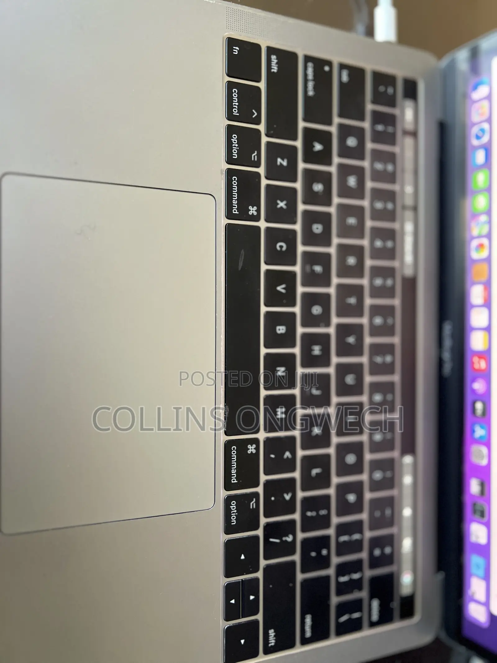 Laptop Apple MacBook Pro 2017 16GB Intel Core i7 SSD 256GB