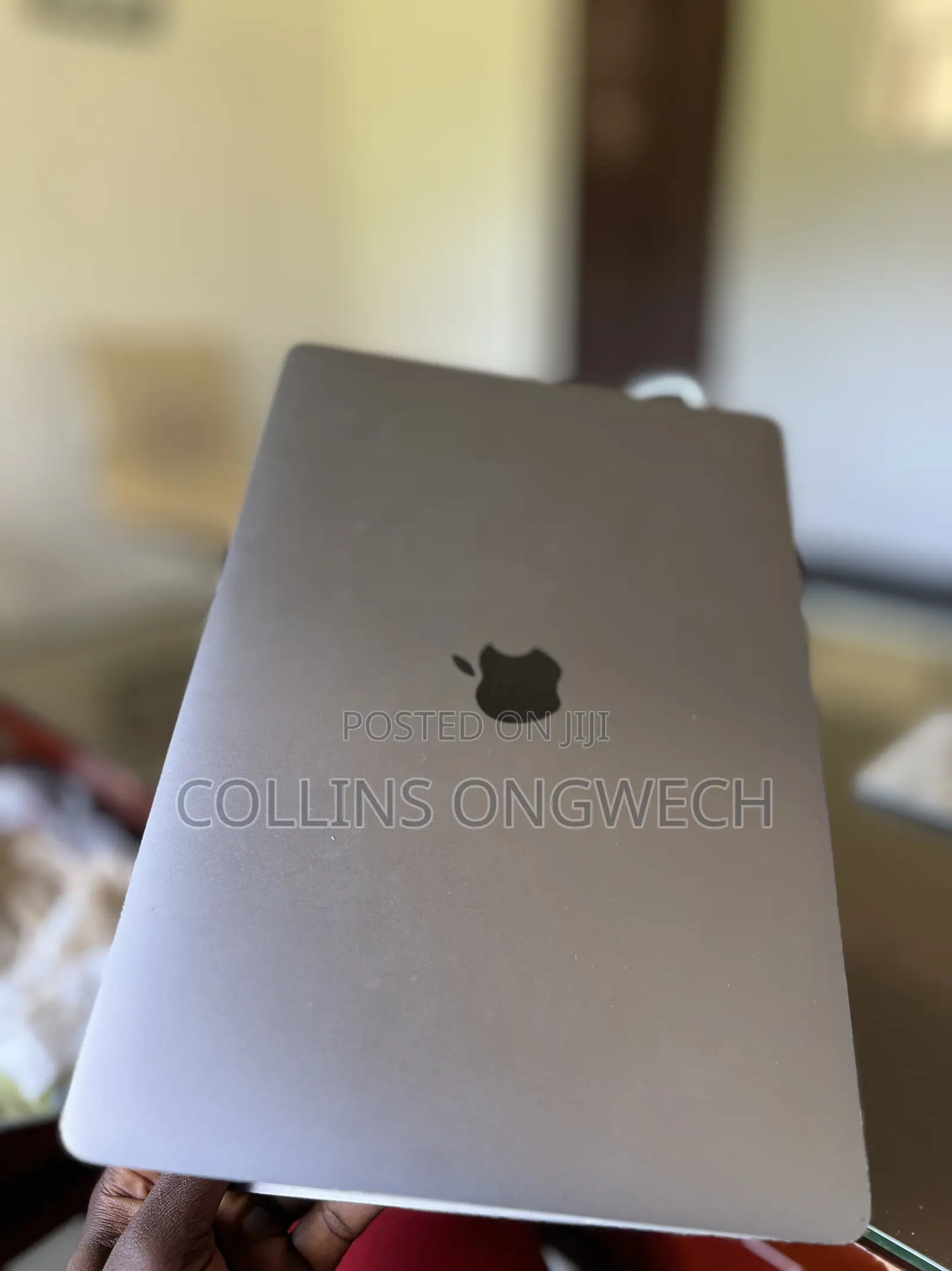Laptop Apple MacBook Pro 2017 16GB Intel Core i7 SSD 256GB