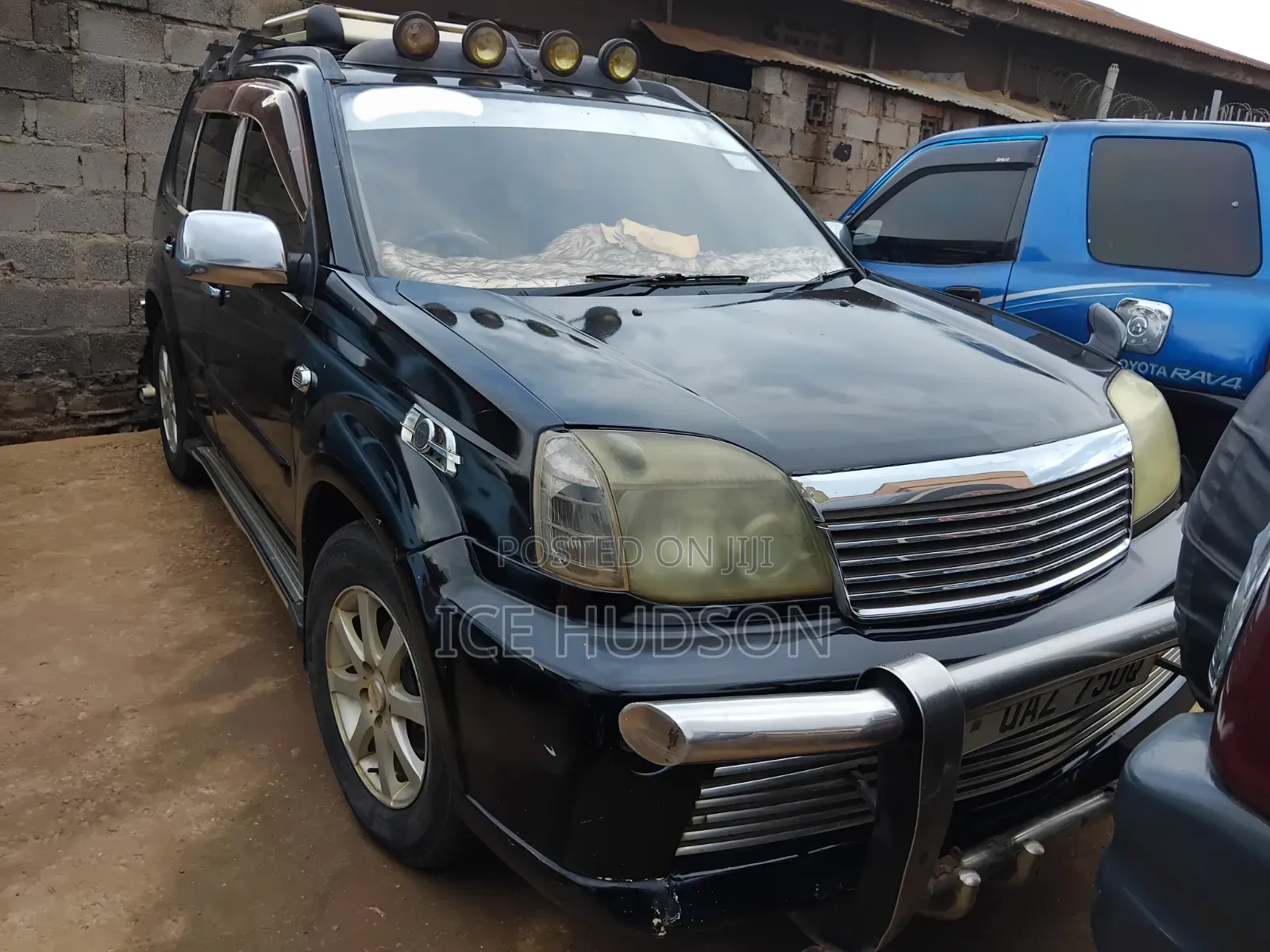 Nissan X-Trail 2004 Black