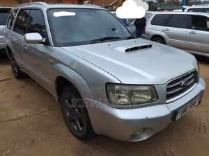 Subaru Forester 2005 Silver
