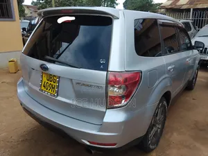 Subaru Forester 2009 Silver