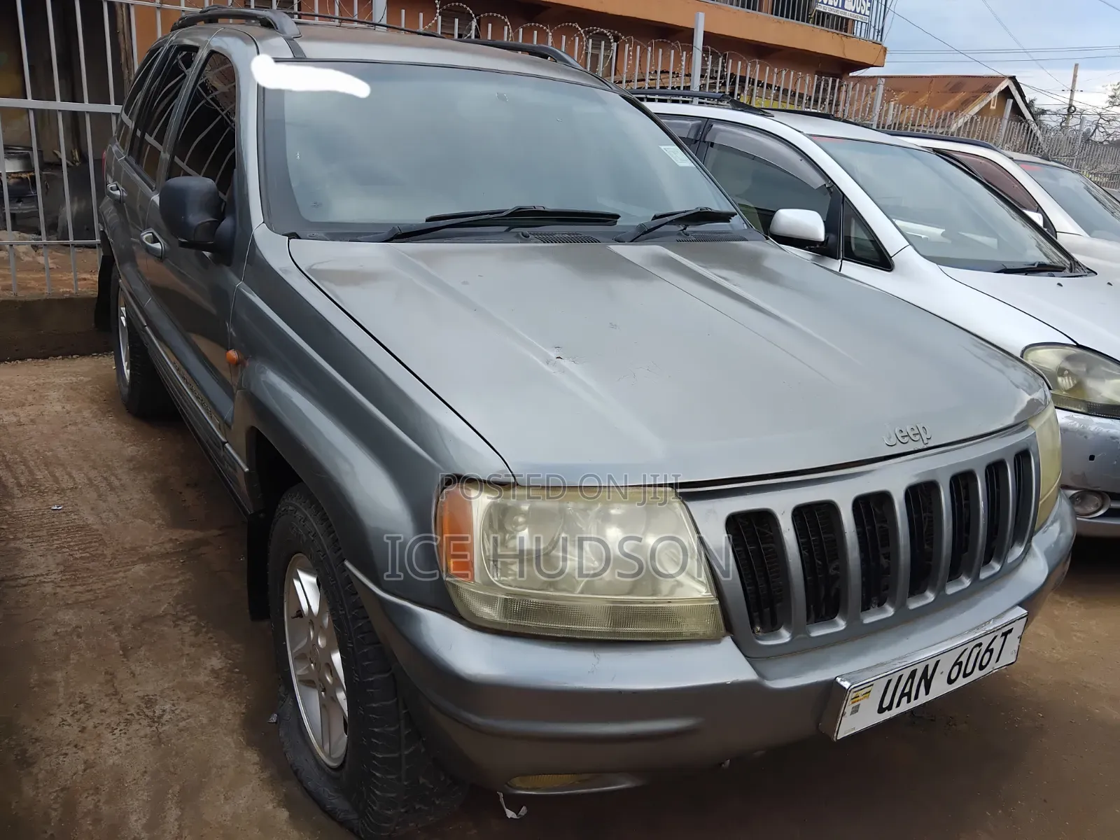 Jeep Grand Cherokee 2001 Gray