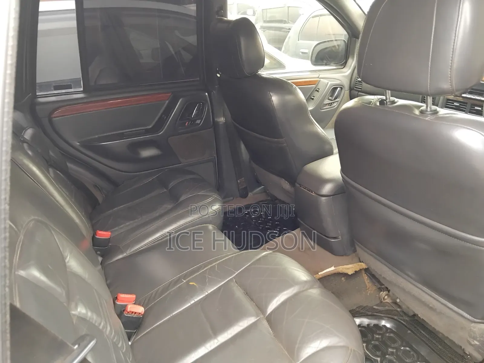 Jeep Grand Cherokee 2001 Gray