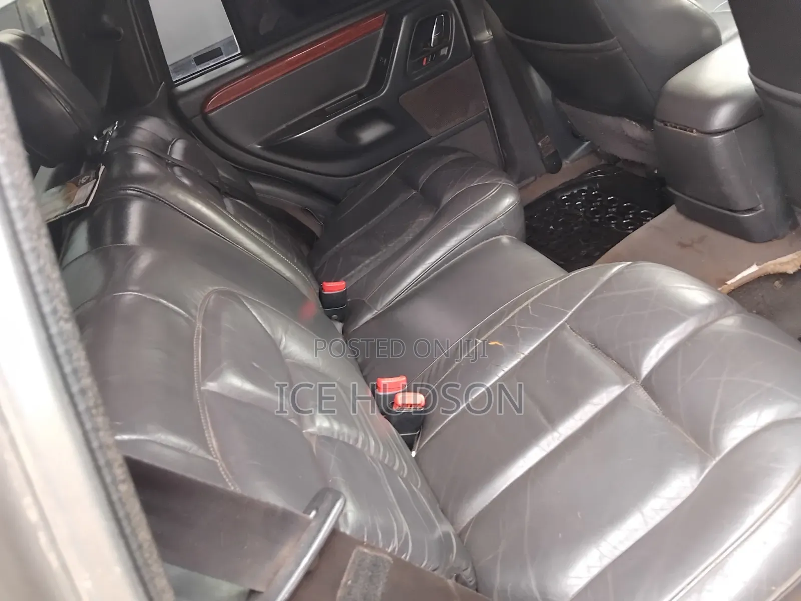 Jeep Grand Cherokee 2001 Gray