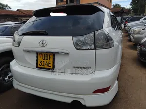 Toyota Harrier 2007 White